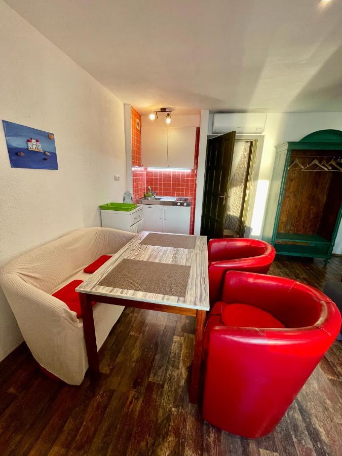 Apartments Trapula Šibenik Екстериор снимка