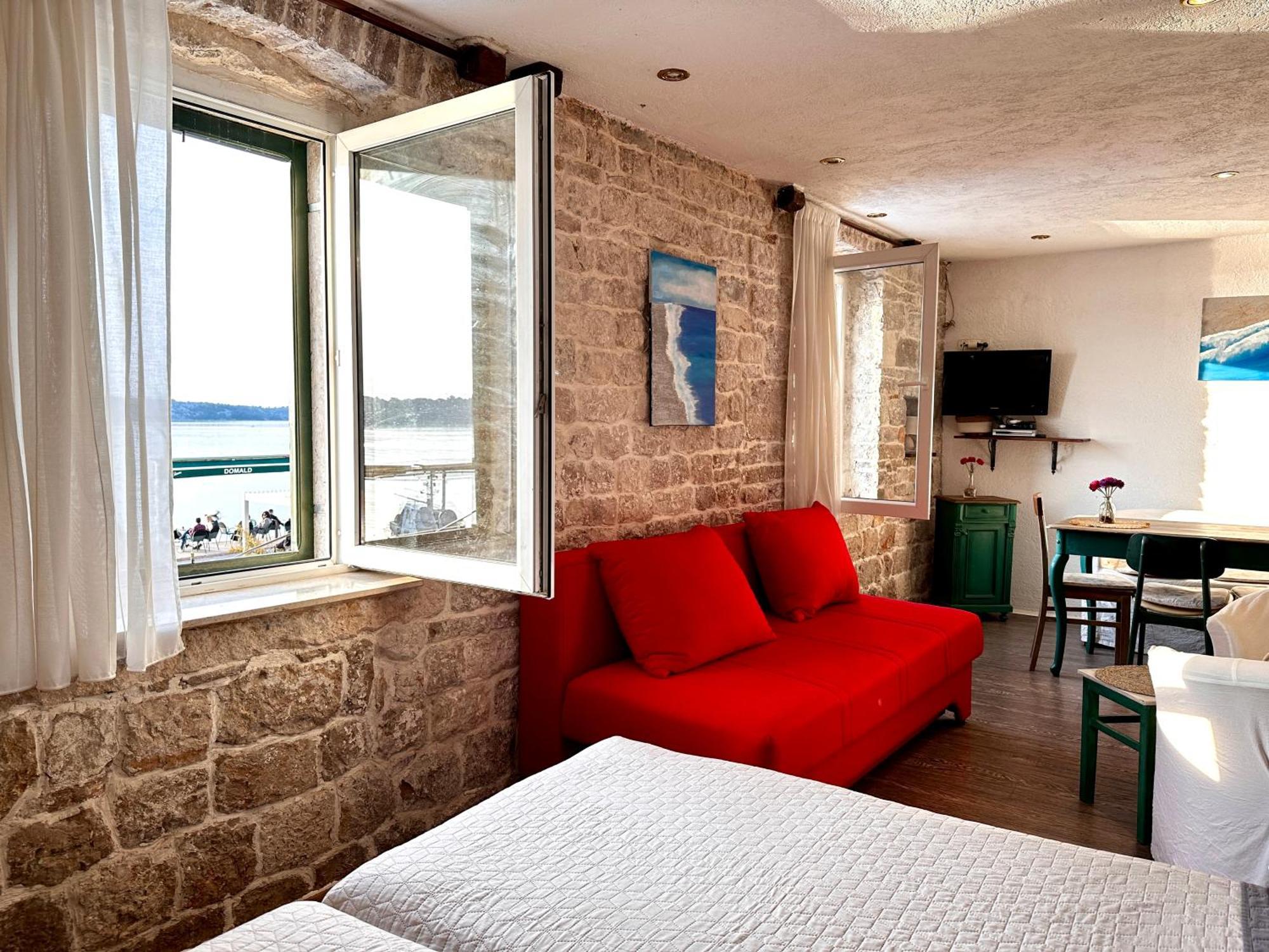 Apartments Trapula Šibenik Екстериор снимка